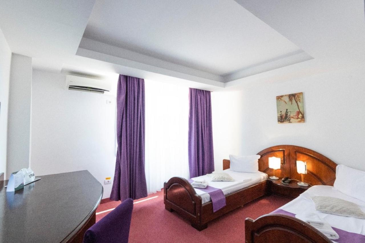 Randy Hotel Constanta